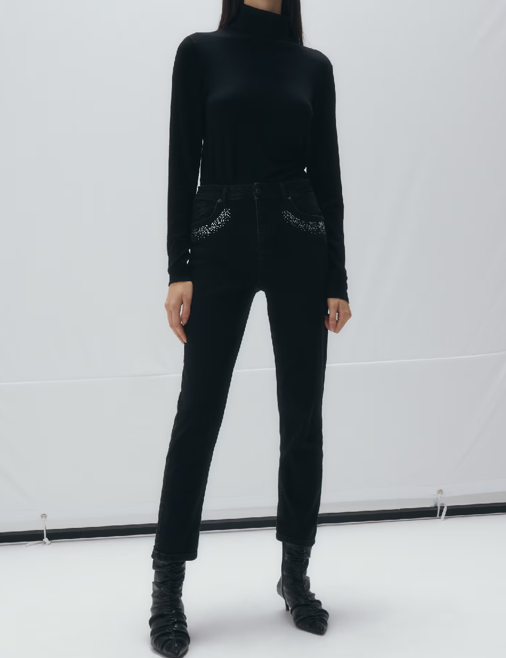 Blugi Reserved, negru