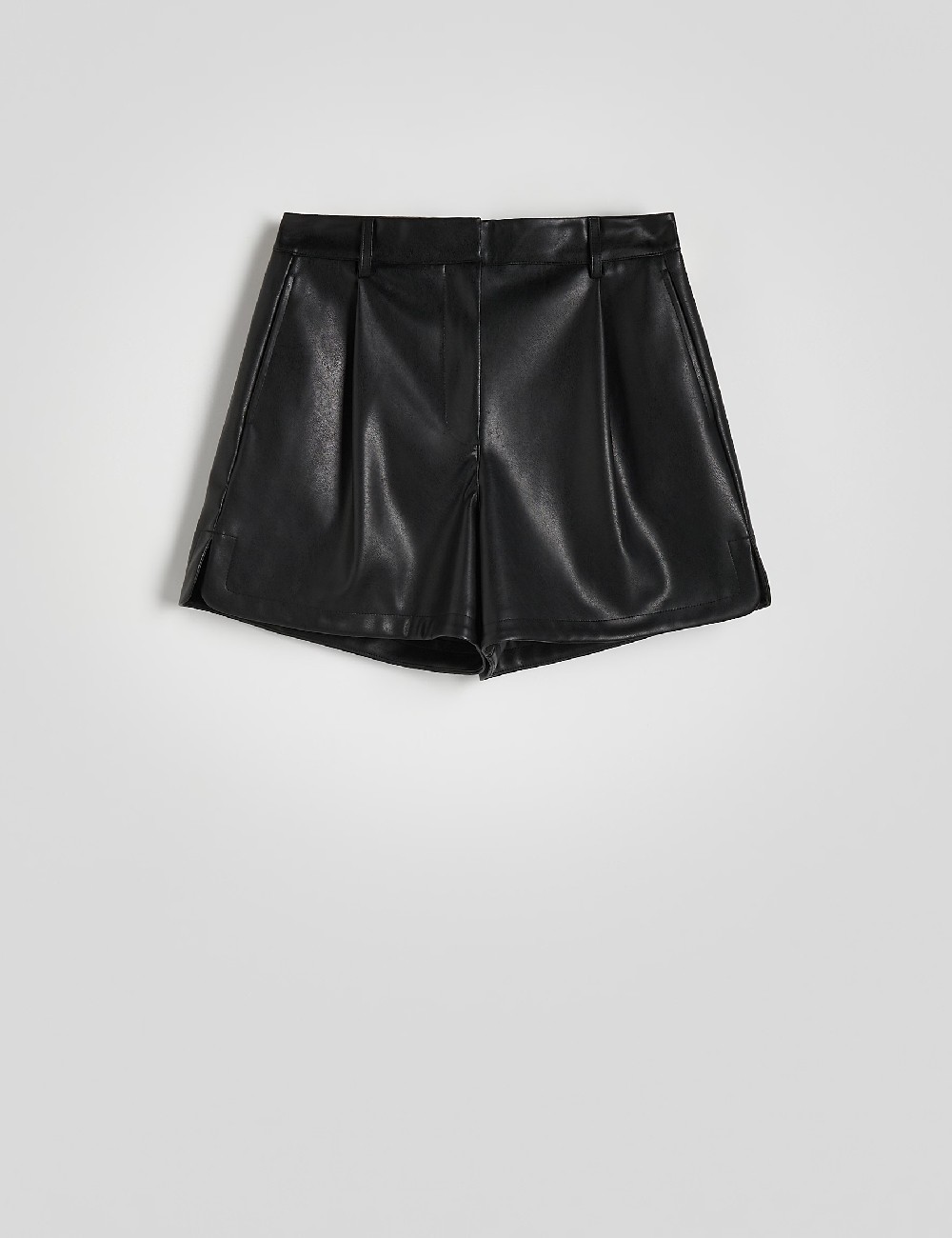 Pantaloni scurti Reserved, negru - 1 | YEO