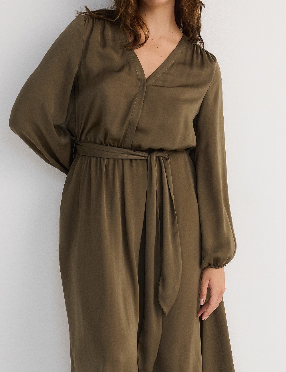 Rochie medie Reserved, kaki - 1 | YEO