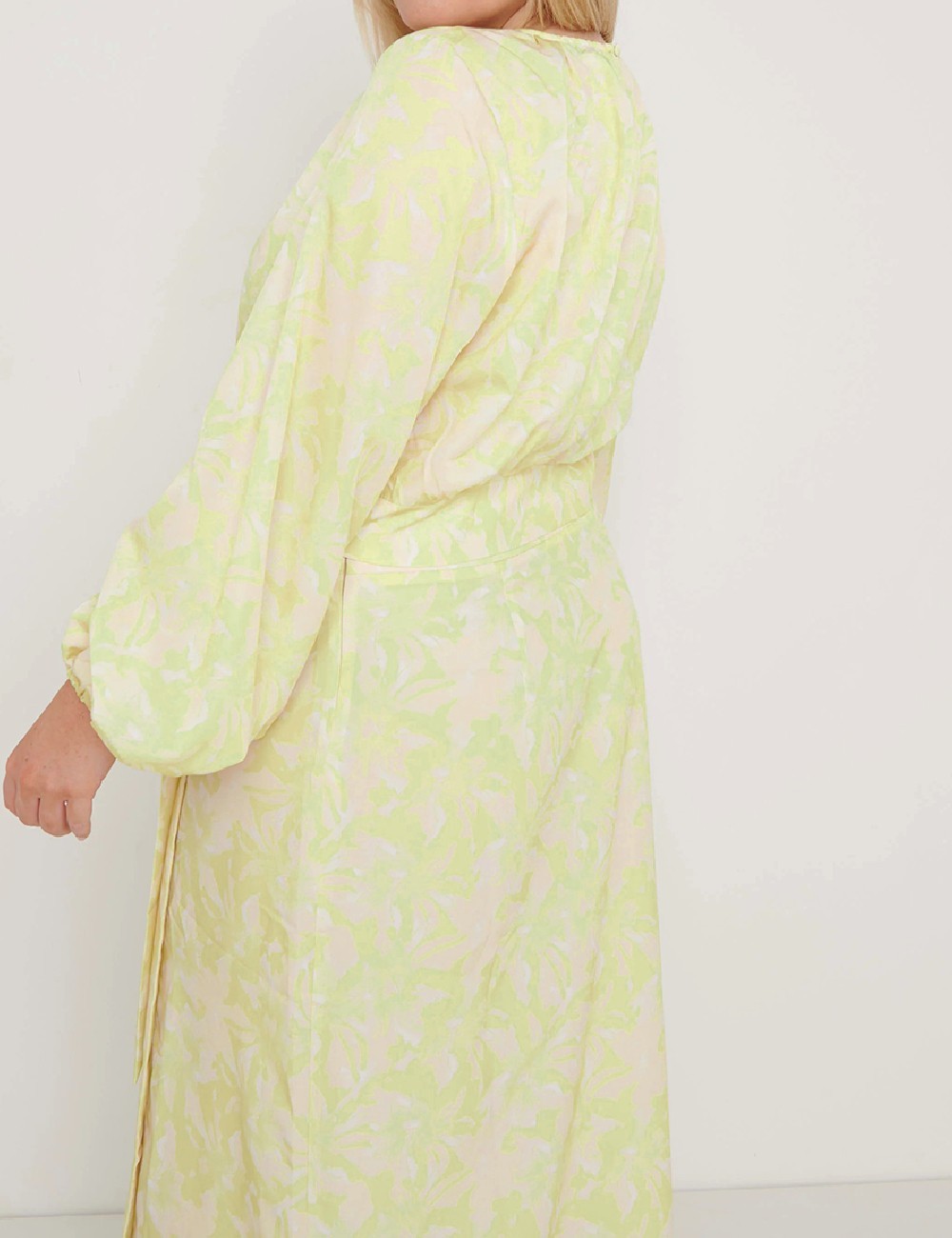 Fusta Pretty Lavish Curve, verde - 1 | YEO