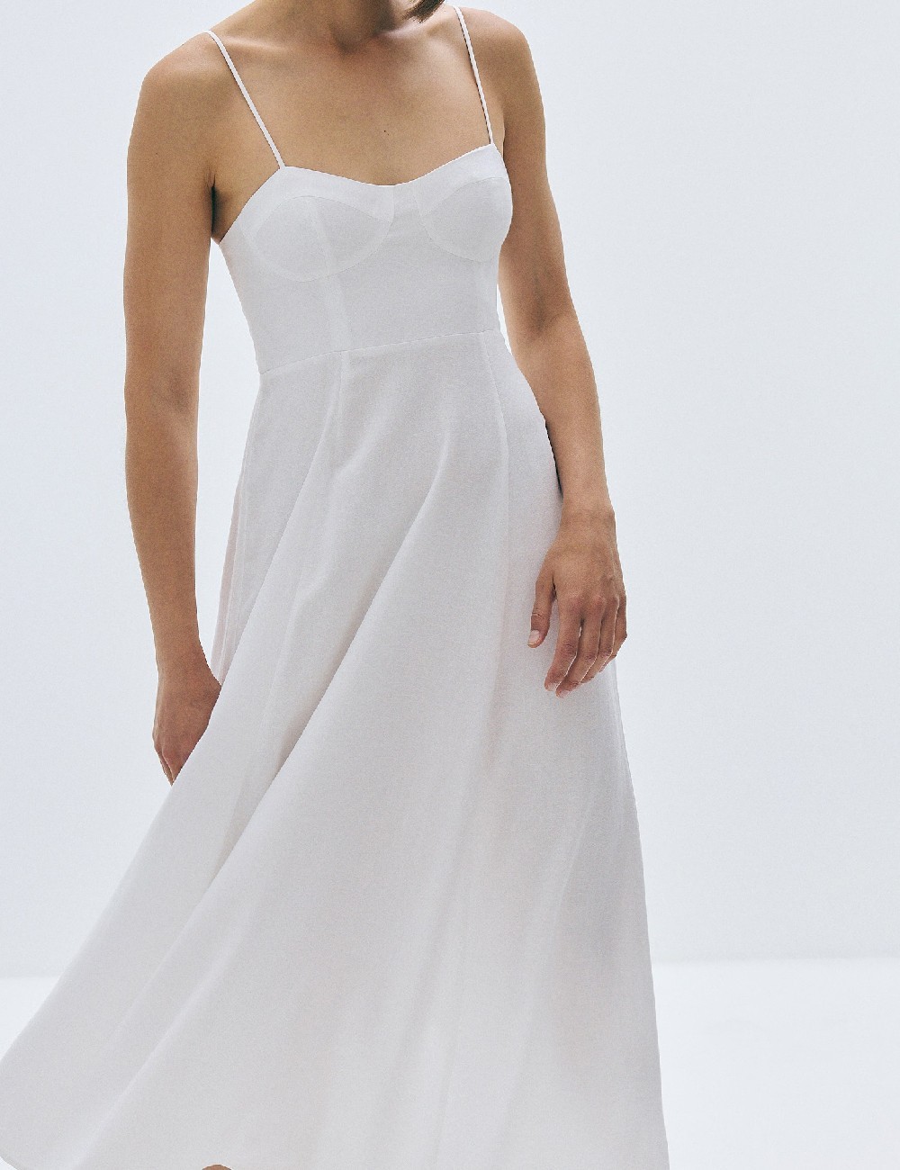 Rochie medie Reserved, alb - 1 | YEO