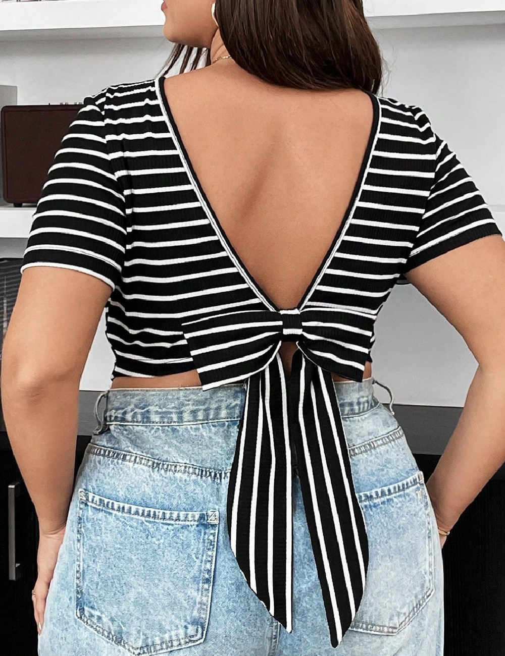 Top SHEIN CURVE, negru - 1 | YEO