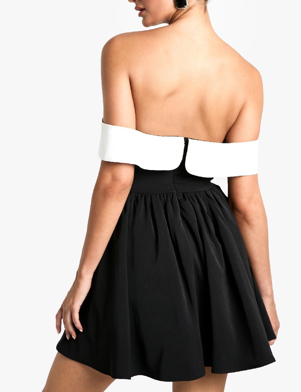 Rochie scurta Boohoo, negru - 1 | YEO