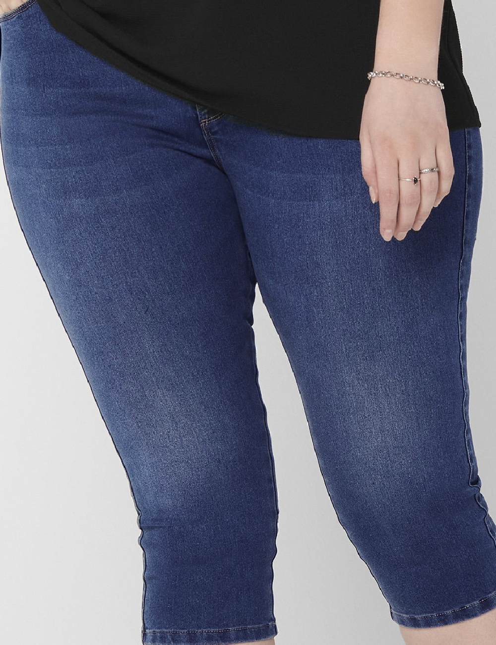 Pantaloni trei sferturi Only Carmakoma, bleumarin - 1 | YEO