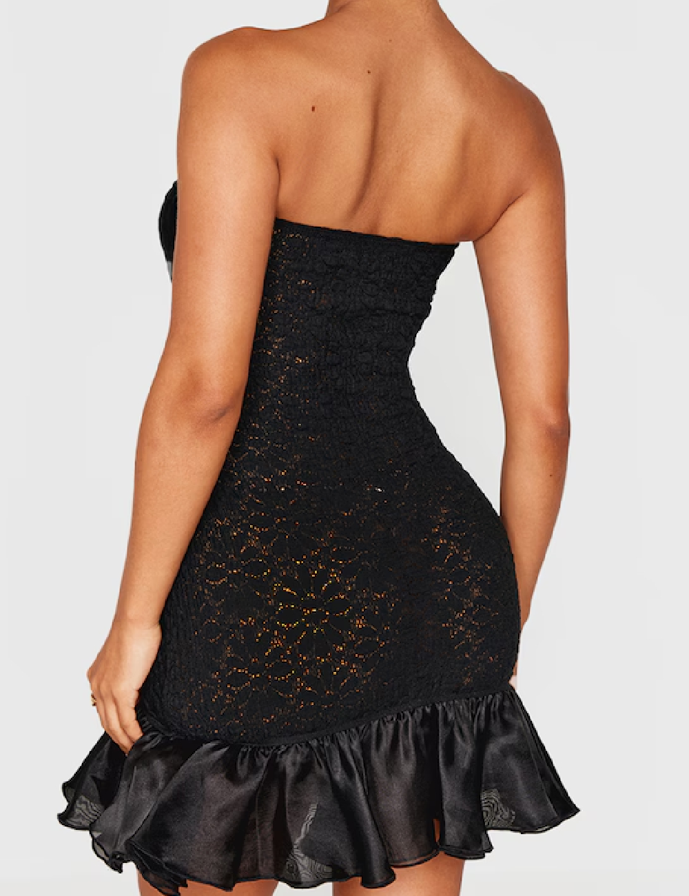 Rochie scurta PRETTYLITTLETHING, negru - 1 | YEO