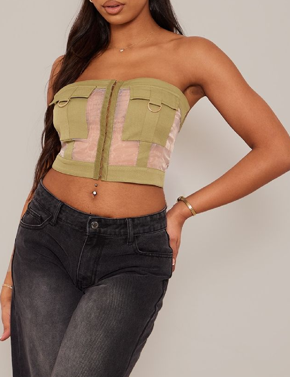 Top PRETTYLITTLETHING, verde