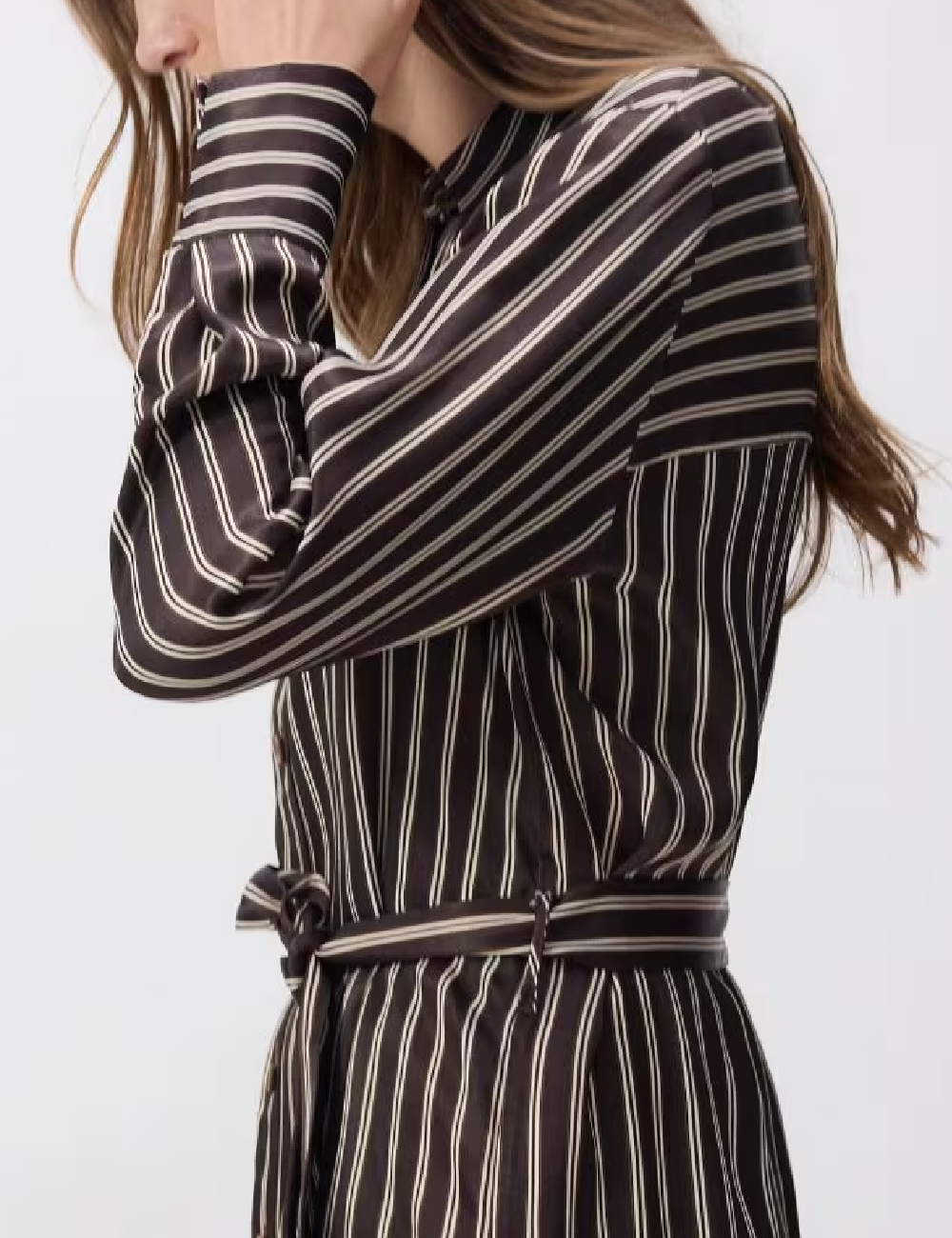 Rochie medie Reserved, maro - 1 | YEO