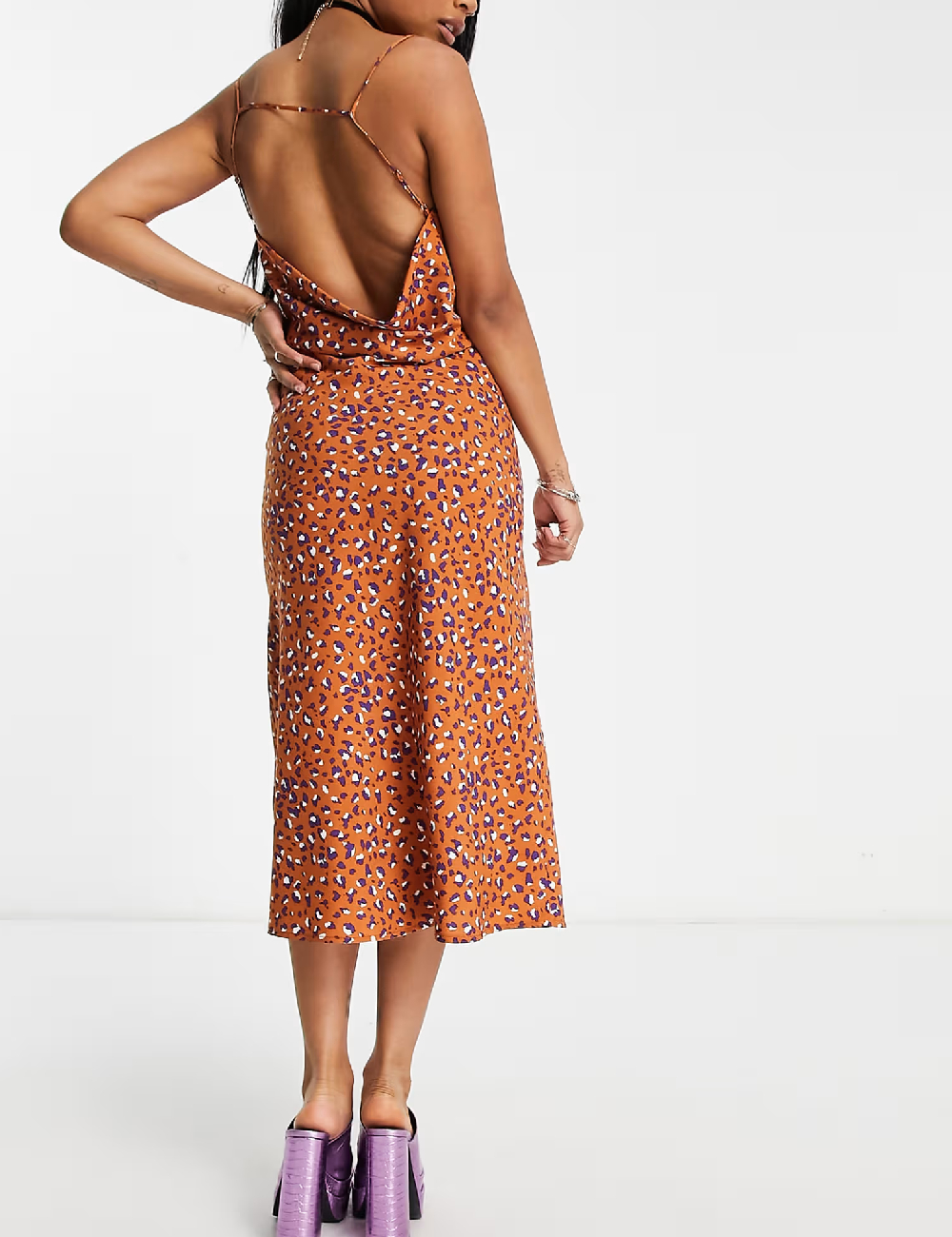 Rochie medie Urban Threads, maro - 1 | YEO