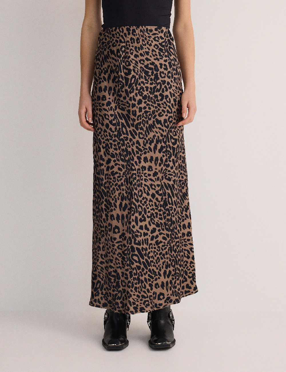 Fusta Reserved, animal print
