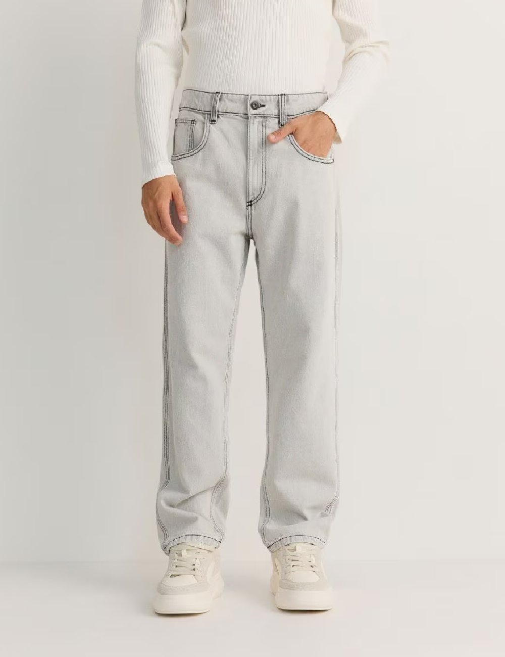 Blugi Reserved, gri deschis