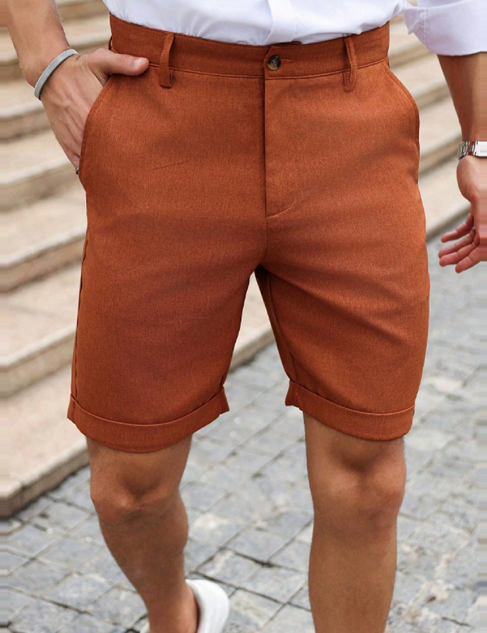 Pantaloni scurti SHEIN, caramiziu