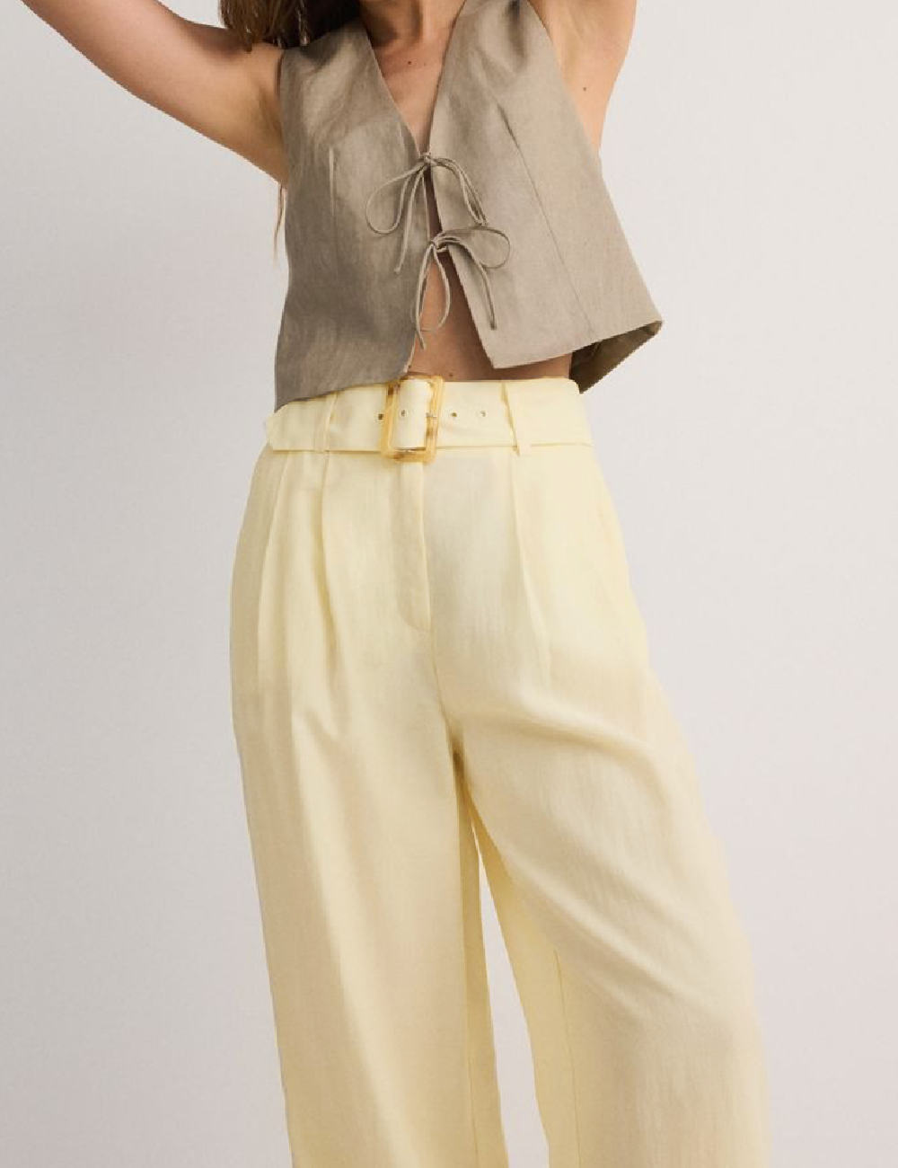 Pantaloni Reserved, galben - 1 | YEO