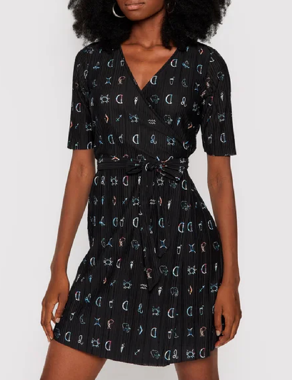 Rochie scurta Desigual, negru - 1 | YEO