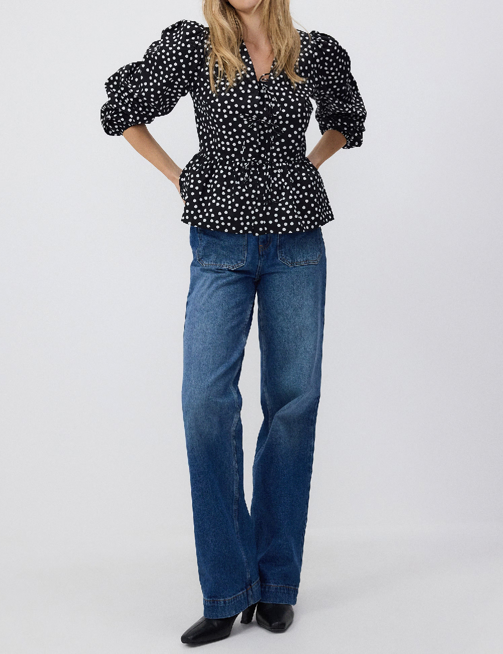 Bluza Reserved, negru - 1 | YEO