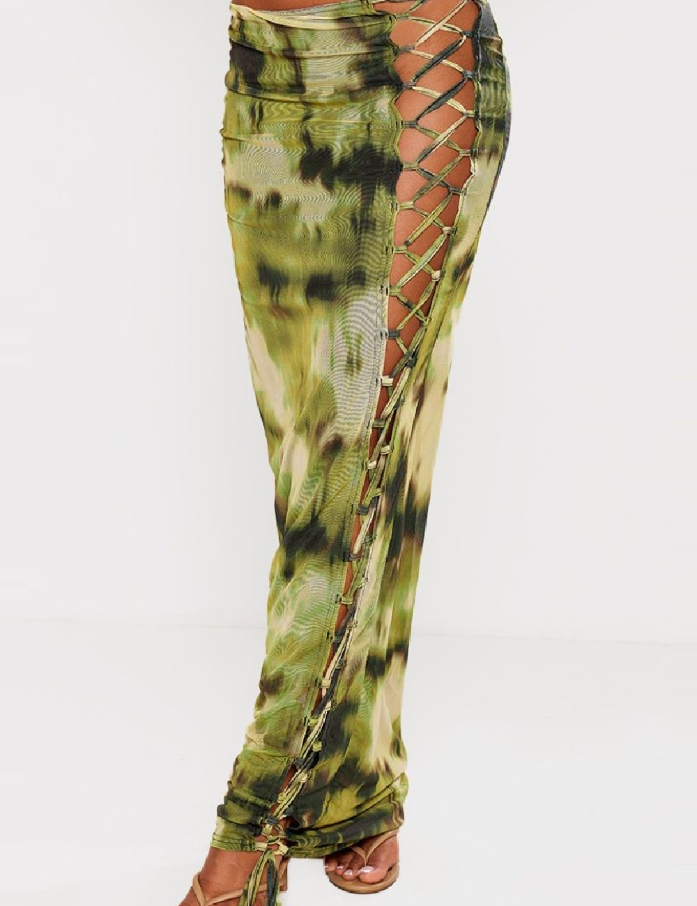 Fusta PRETTYLITTLETHING, verde - 1 | YEO
