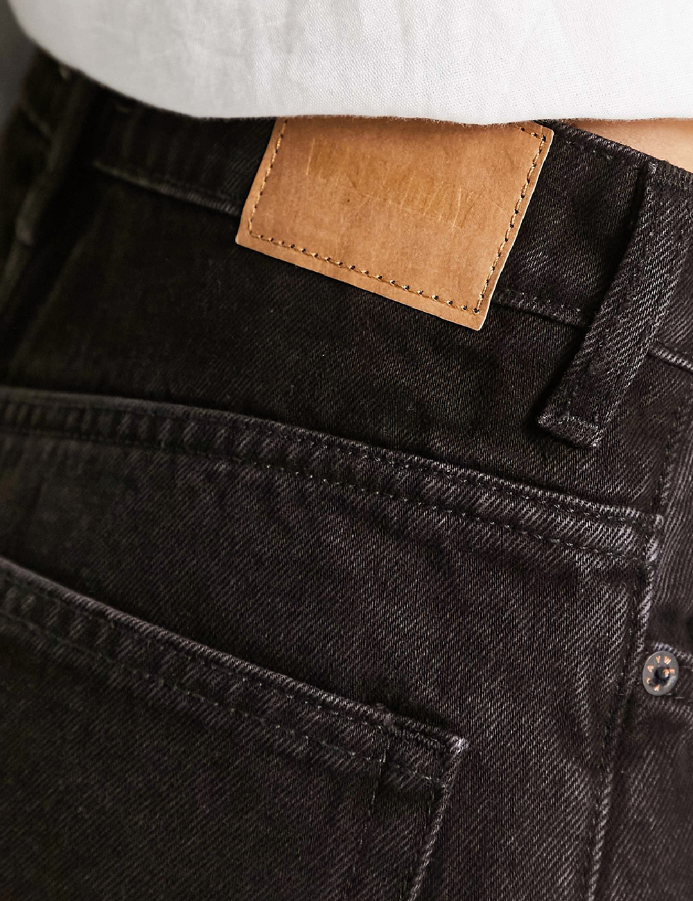 Pantaloni scurti Weekday, negru - 1 | YEO