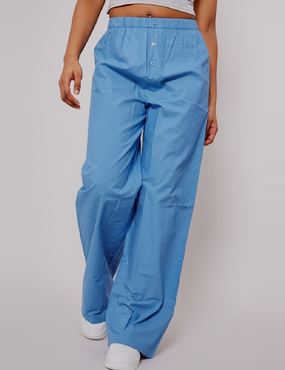 Pantaloni PRETTYLITTLETHING, albastru - 1 | YEO