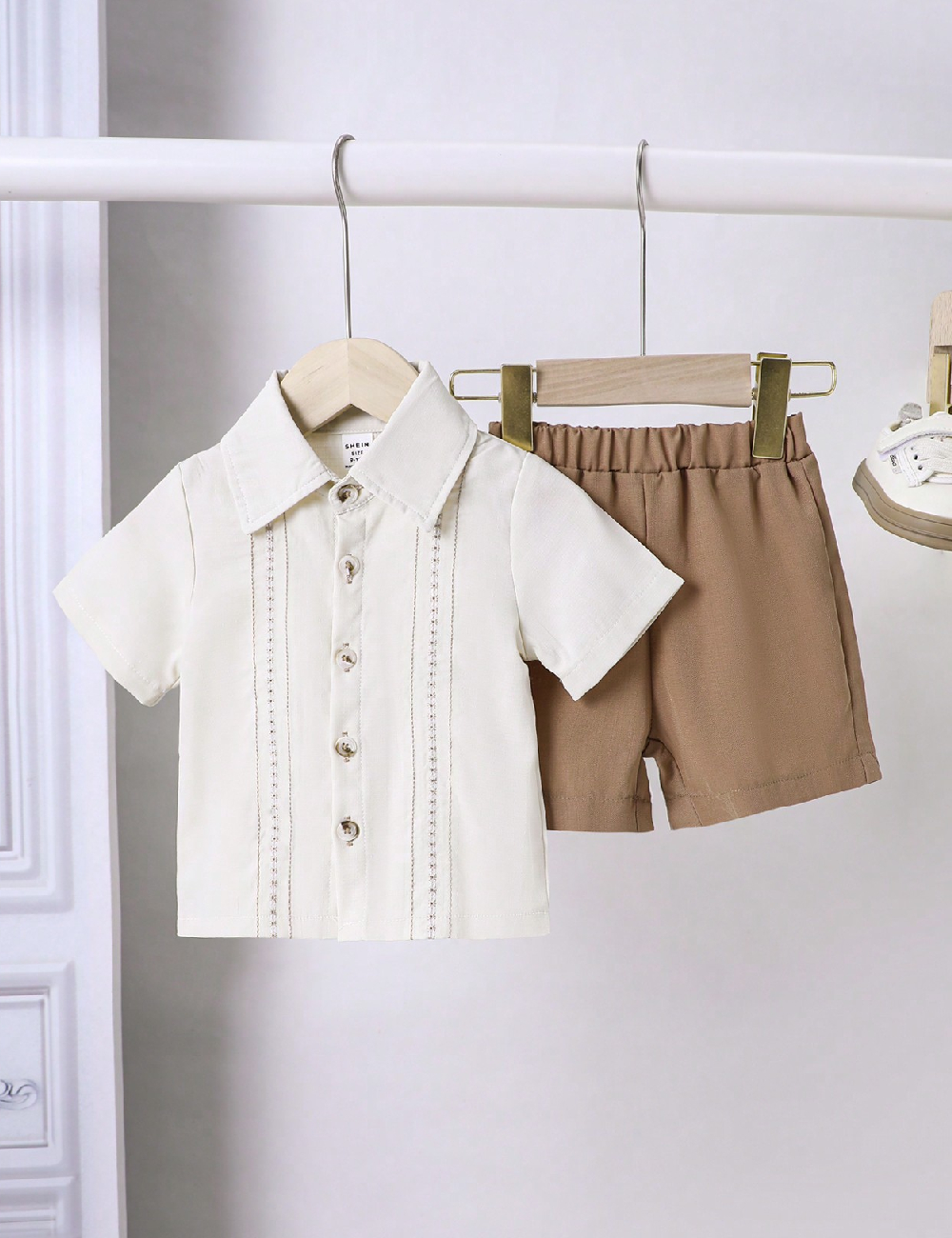 Compleu Shein Kids, maro/ecru