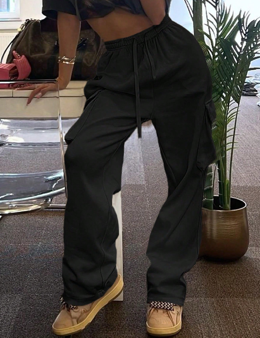 Pantaloni SHEIN, negru