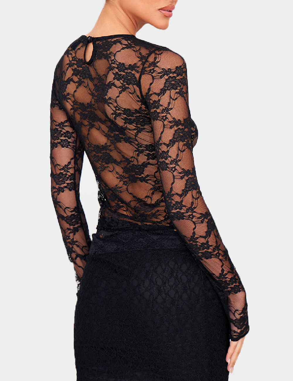 Top PRETTYLITTLETHING, negru - 1 | YEO
