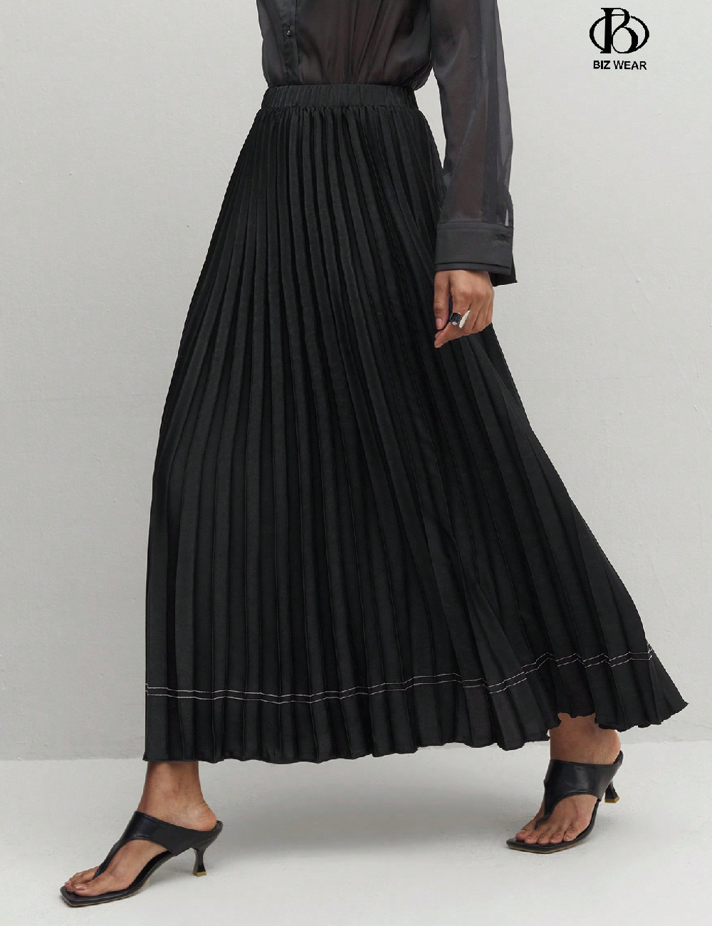 Fusta SHEIN, negru