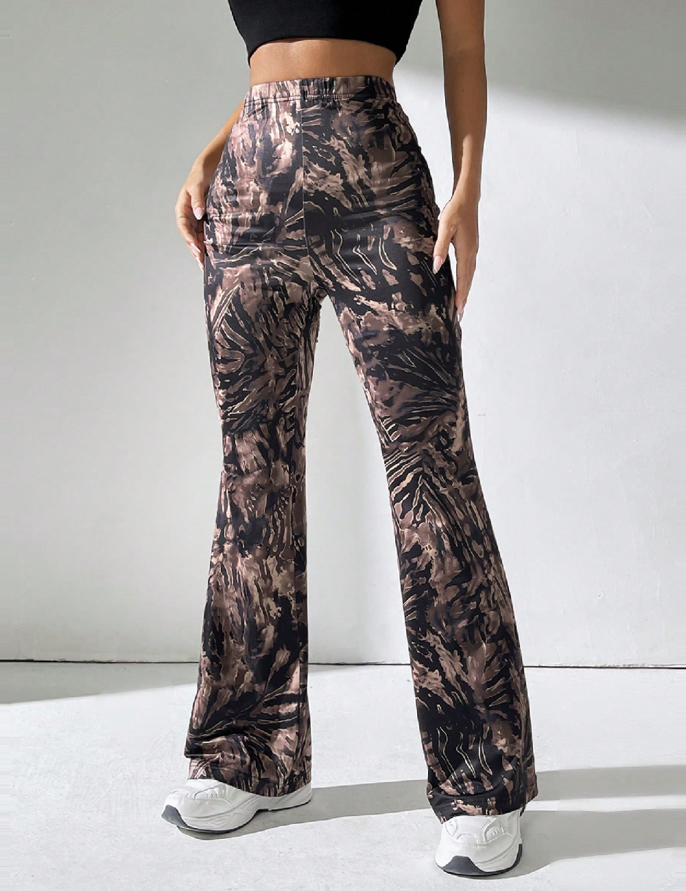 Pantaloni SHEIN, negru/maro