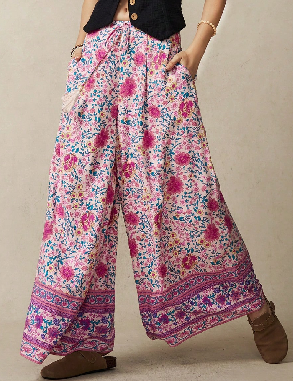 Pantaloni SHEIN, floral