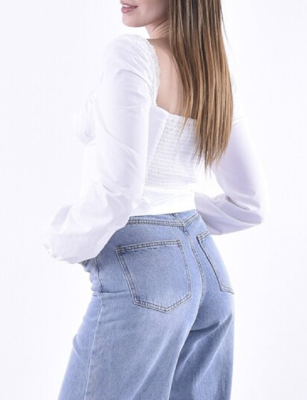 Top Bershka, alb - 1 | YEO