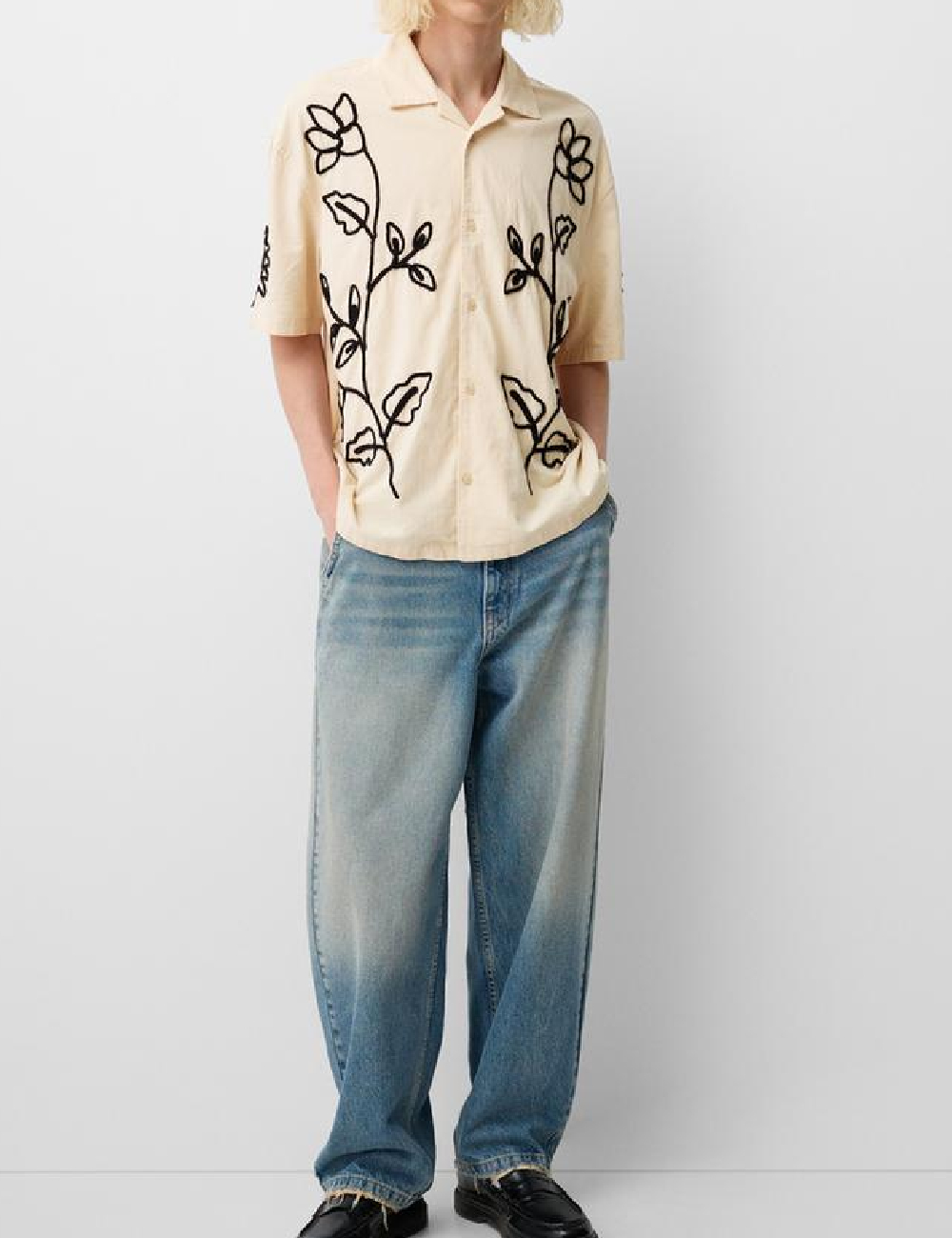 Camasa Bershka, crem