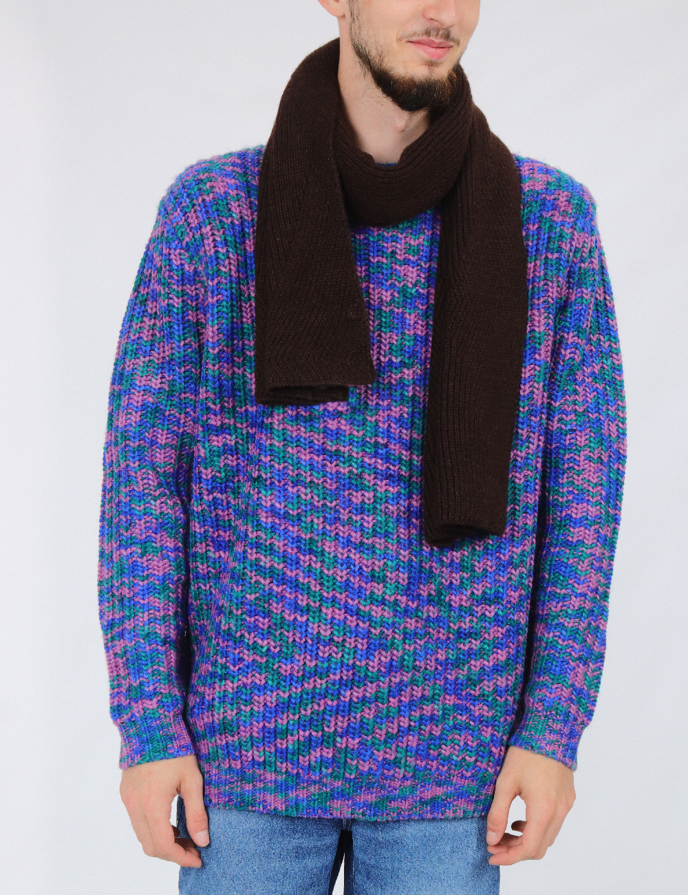 Fular Reserved, maro