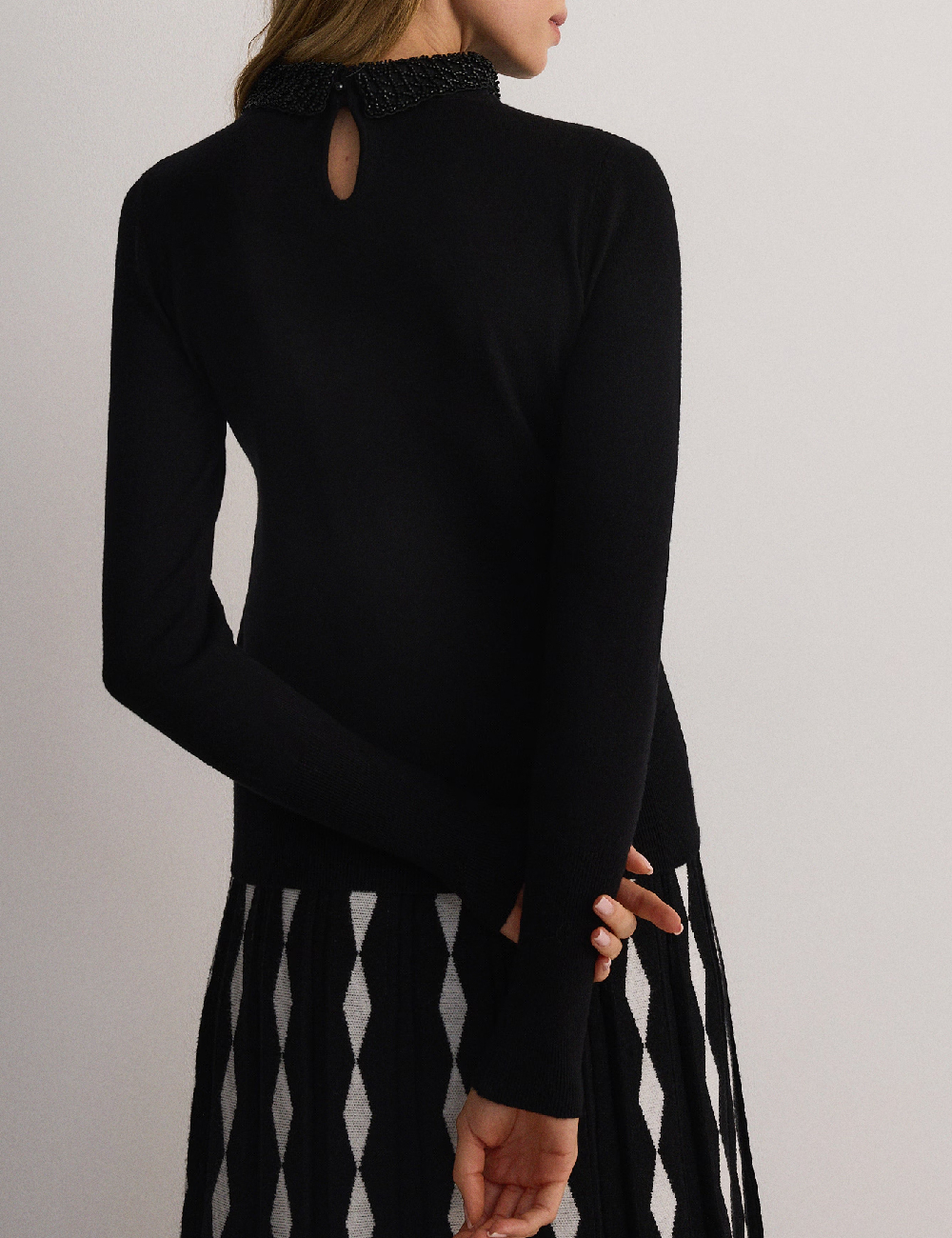 Pulover Reserved, negru - 1 | YEO