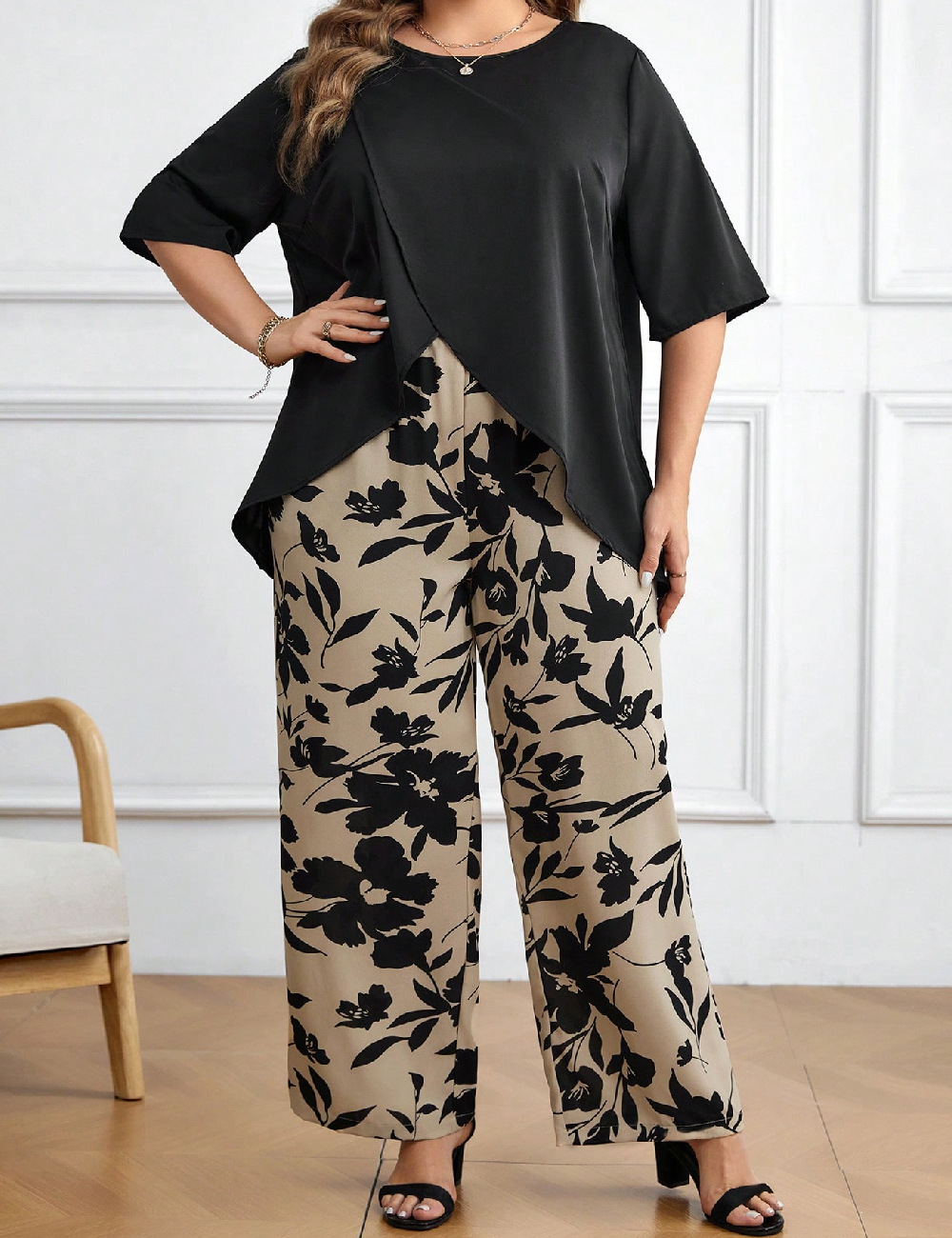 Compleu Emery Rose Curve, negru/crem