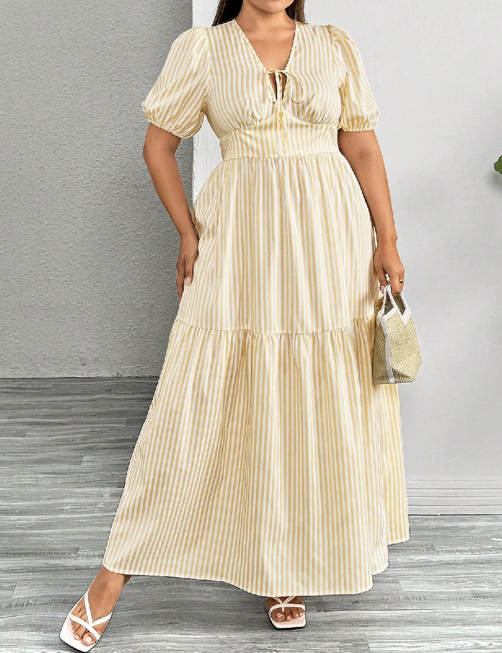 Rochie lunga SHEIN CURVE, galben deschis/alb