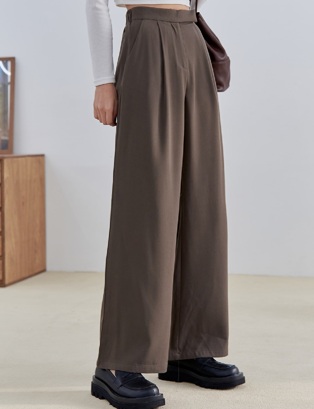 Pantaloni Dazy, maro