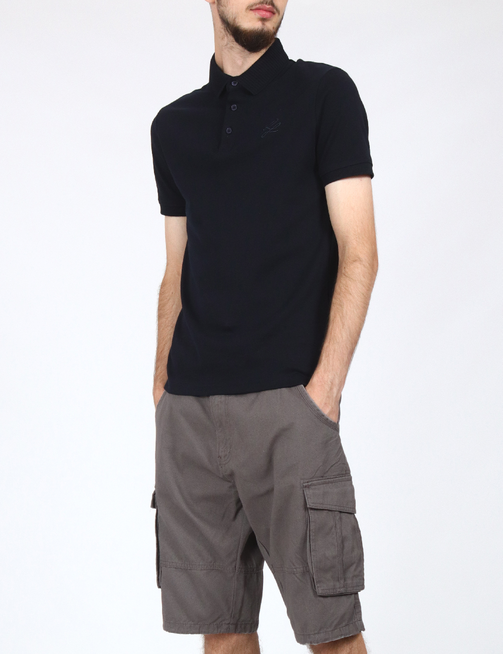 Pantaloni scurti INDICODE, gri