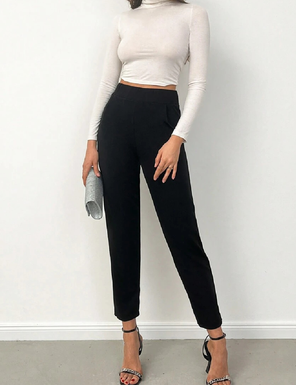 Pantaloni SHEIN, negru