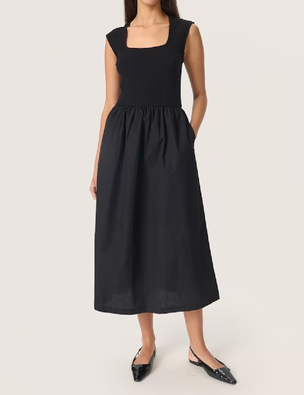 Rochie medie Soaked In Luxury, negru