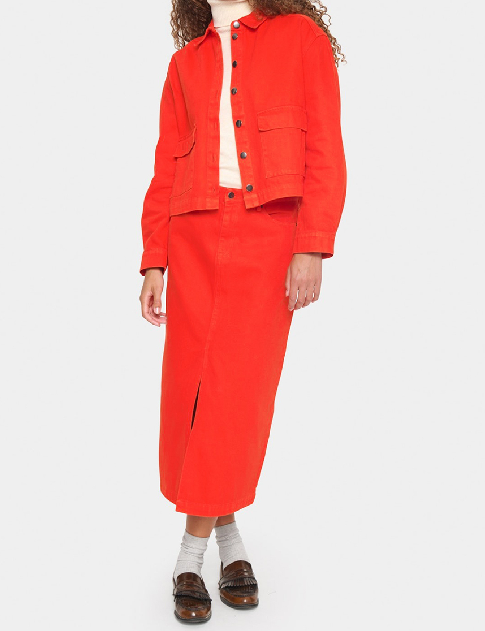 Jacheta Saint Tropez, rosu