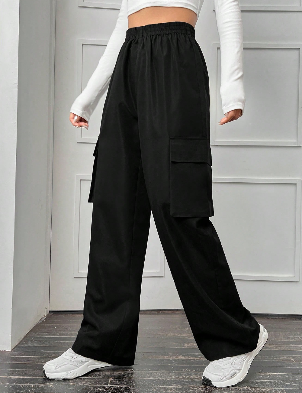 Pantaloni SHEIN, negru