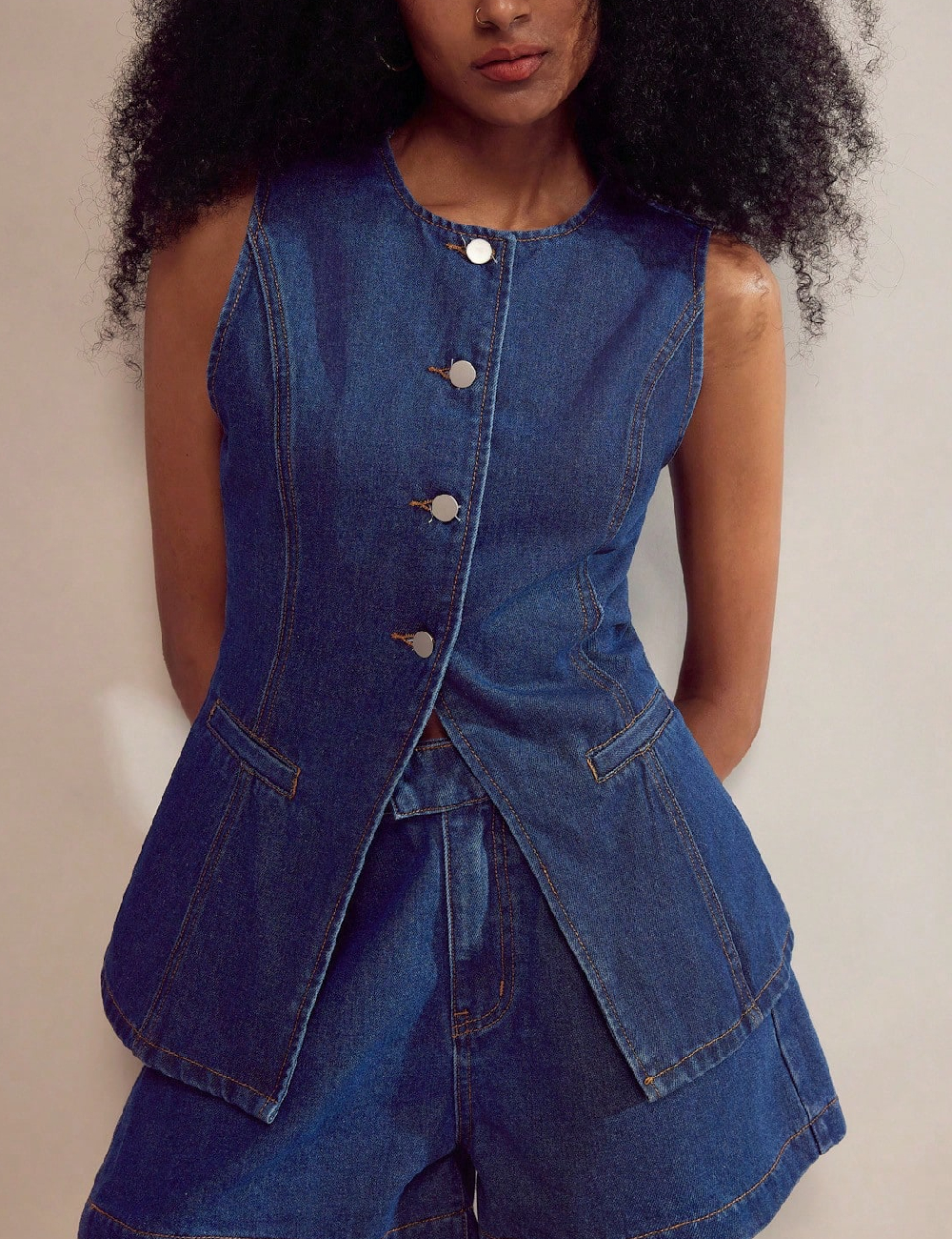 Vesta Forever 21, albastru