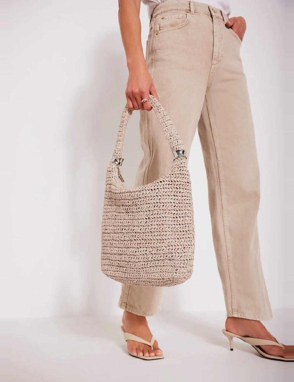 Geanta Mint Velvet, bej