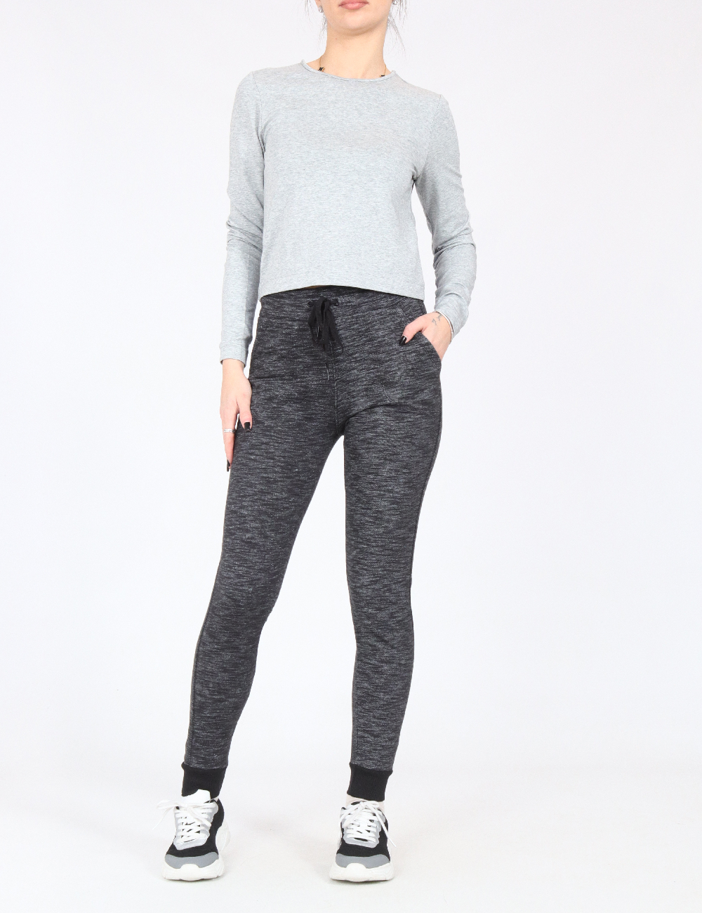 Pantaloni Bershka, gri