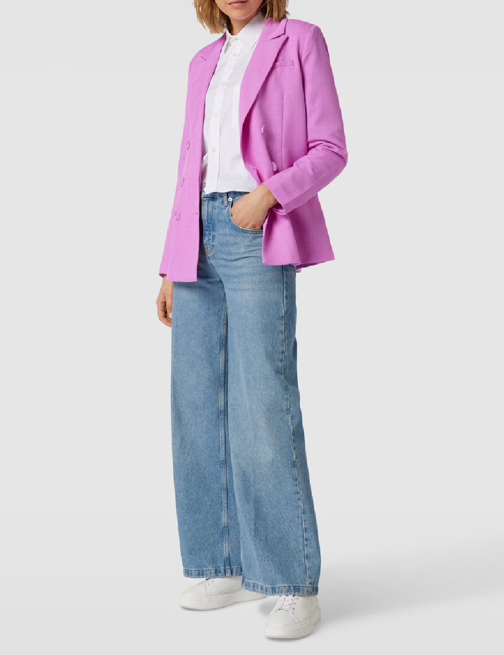 Sacou Saint Tropez, mov