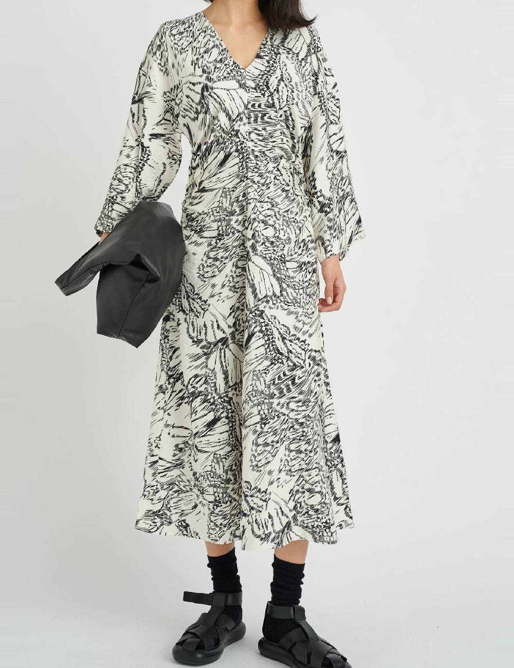 Rochie medie InWear, alb/negru