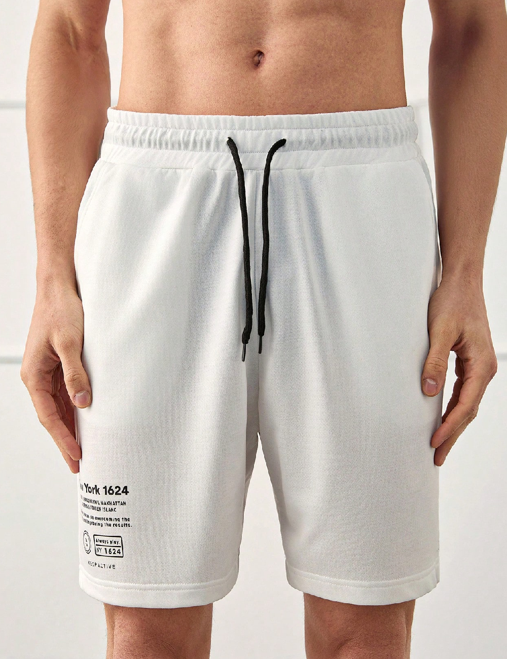 Pantaloni scurti SHEIN, alb