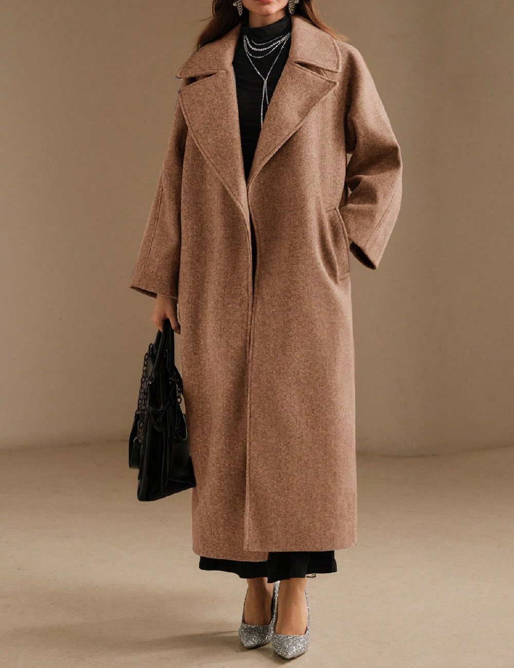 Palton Anewsta, maro