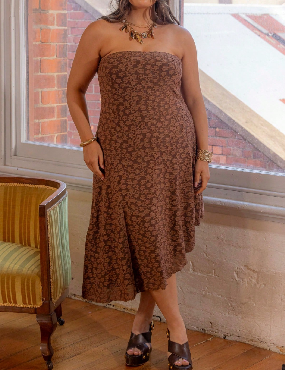 Rochie medie SHEIN CURVE, maro