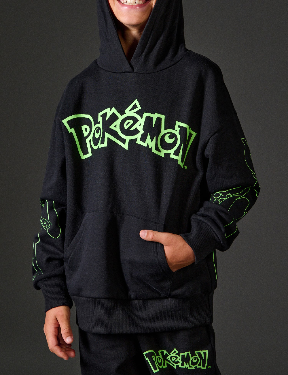 Hanorac Sinsay, negru