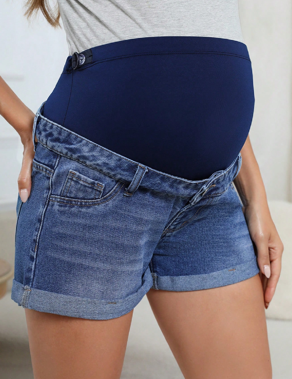 Pantaloni scurti SHEIN Maternity, albastru