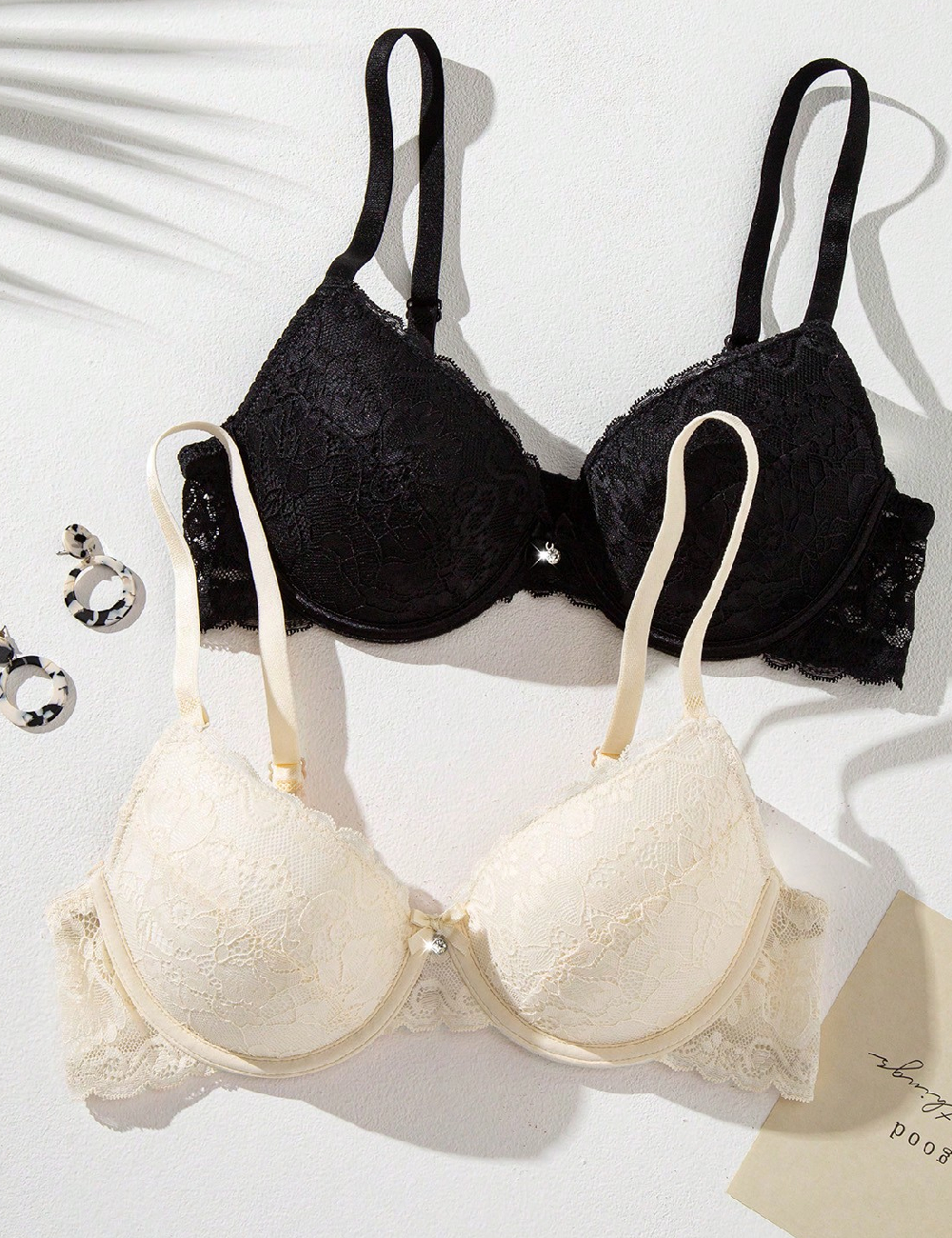 Set sutiene SHEIN, crem/negru